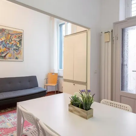 Stylish At Isola-garibaldi District - B Apartmán Milán