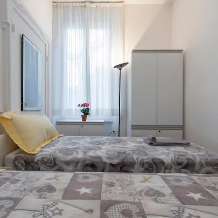 Stylish At Isola-garibaldi District - B Apartmán Milán